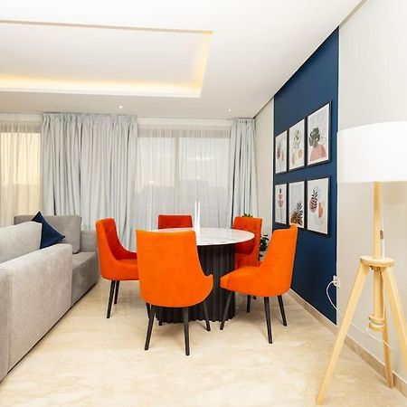 Modern 2Br Retreat In Marina Sale Luxury Living Apartment Hajja Ngoại thất bức ảnh