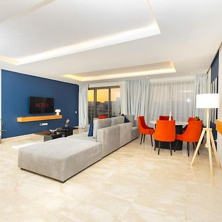 Modern 2Br Retreat In Marina Sale Luxury Living Apartment Hajja Ngoại thất bức ảnh
